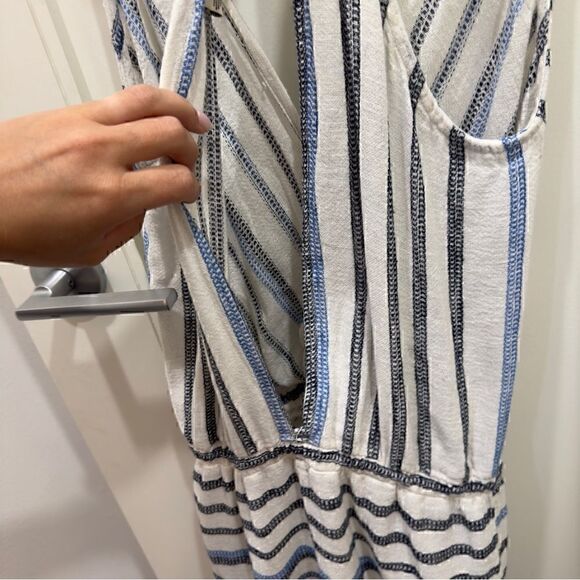 Blue/Black & oatmeal Striped Romper Size M - Picture 6 of 9